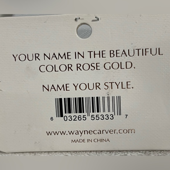 NIB engraved “Abby” signature bracelet - Picture 5 of 6